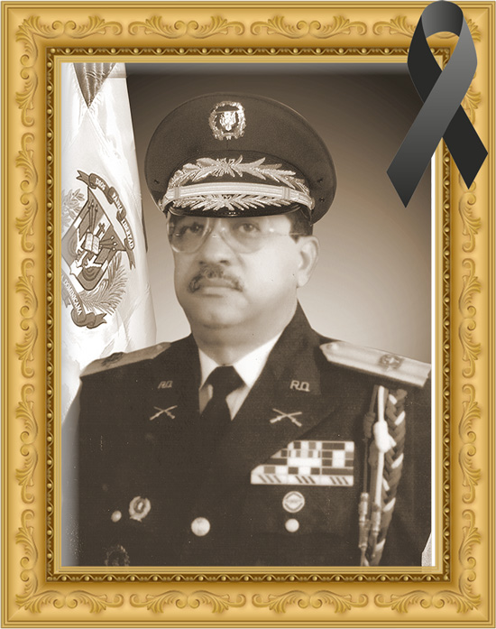 Portrait de José E. Noble Espejo