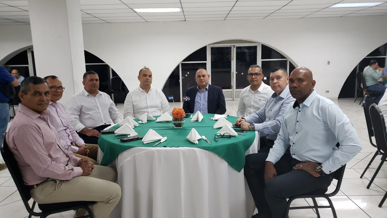 XXXIX promoción de la Especialidad EGCEMC inicia visita de intercambio a la hermana República de El Salvador